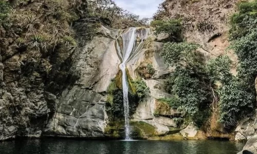 Catarata Espinal de Oyotún