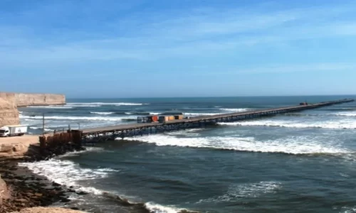 Puerto Eten (Playa y Pueblo)